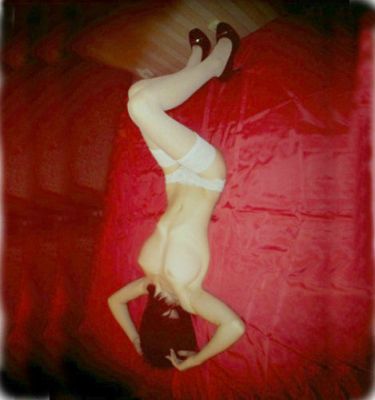 Юная Вика...БЕЗ ПОДРУГ, 8 952 944-14-39